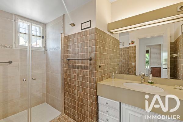 Maison (prestige) à vendre 4 pièces 123 m² Mouans-Sartoux