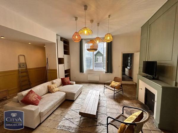 Appartement à louer 3 pièces 66.48m² Tours (37000)