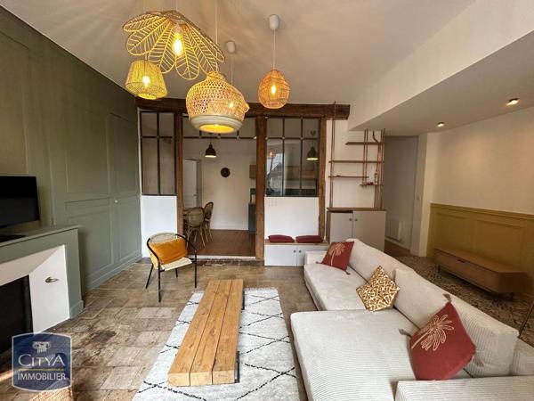 Appartement à louer 3 pièces 66.48m² Tours (37000)