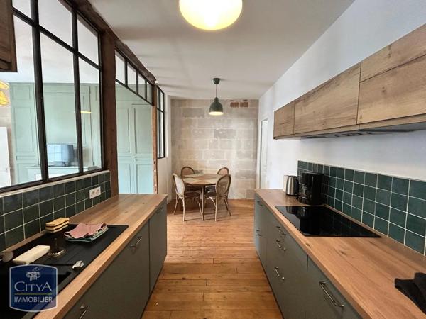 Appartement à louer 3 pièces 66.48m² Tours (37000)