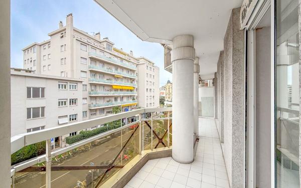 Appartement à vendre    2 pièces • 46,94 m2 Nice