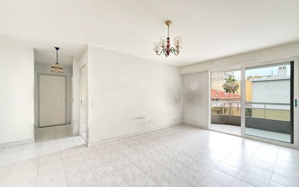 Appartement à vendre    2 pièces • 46,94 m2 Nice