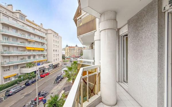 Appartement à vendre    2 pièces • 46,94 m2 Nice