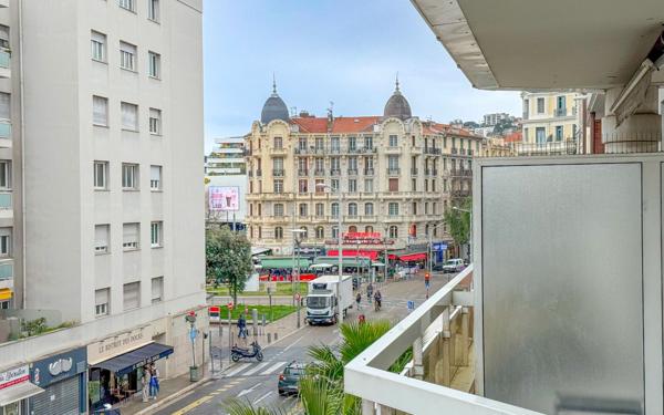 Appartement à vendre    2 pièces • 46,94 m2 Nice