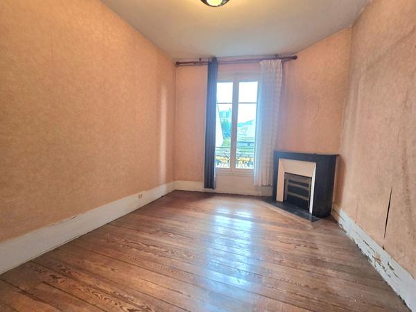 Appartement Rosny Sous Bois 2 pièce(s) à fort potentiel