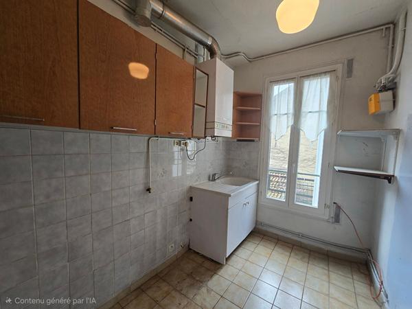 Appartement Rosny Sous Bois 2 pièce(s) à fort potentiel