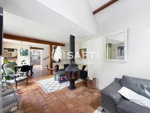 Maison de charme avec dépendance