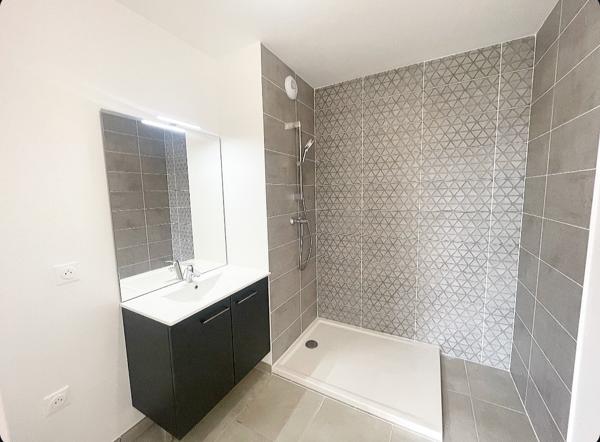 LOCATION - APPARTEMENT T2 - TERNAY – PINEL Ternay (69360)