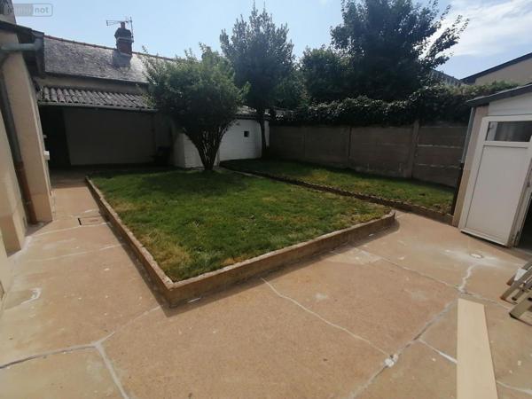 Maison de ville à louer à Rennes en Ille-et-Vilaine (35000), ref : 35129-6507   
Gare