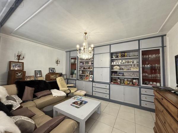 Maison à vendre à Ploemeur dans le Morbihan (56270), ref : 56082-1527   
Kervinio