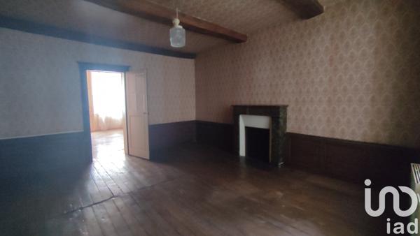 Immeuble à vendre 250 m² Sedan