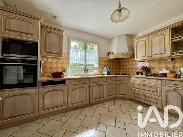 Maison à vendre 7 pièces 160 m² Combs-la-Ville
