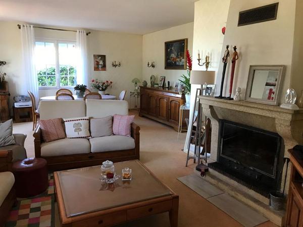 Maison Pouzauges 85700, 2 chambres  plus logement