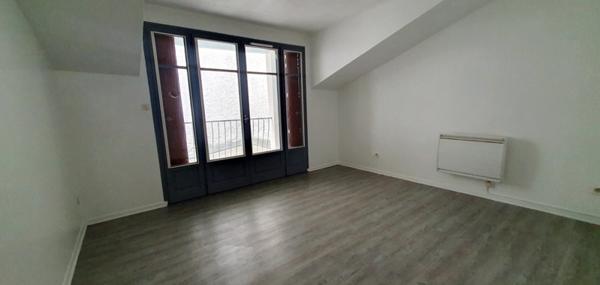 Immeuble à vendre |                                       Montréjeau |                                            180 m²