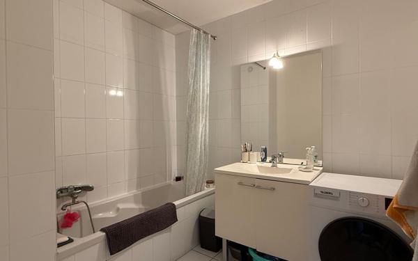 Appartement à vendre    3 pièces • 62 m2 Chassieu