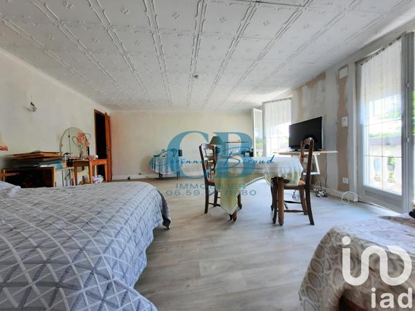 Maison 16 pièces de 584 m² à Grisy-les-Plâtres (95810)