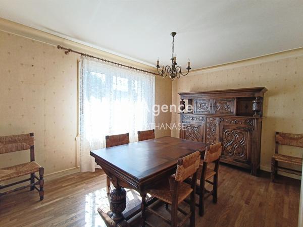Maison à FOUGERES, 35300 - 4 pièces 63m²