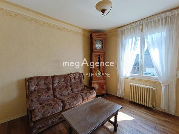 Maison à FOUGERES, 35300 - 4 pièces 63m²