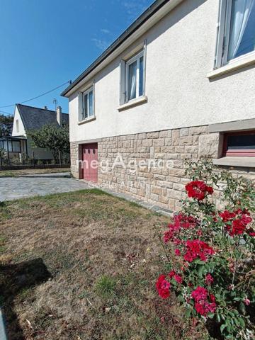 Maison à FOUGERES, 35300 - 4 pièces 63m²