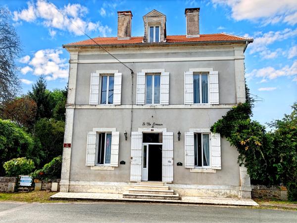 Maison à vendre à Bussière-Badil (24360) - Dordogne