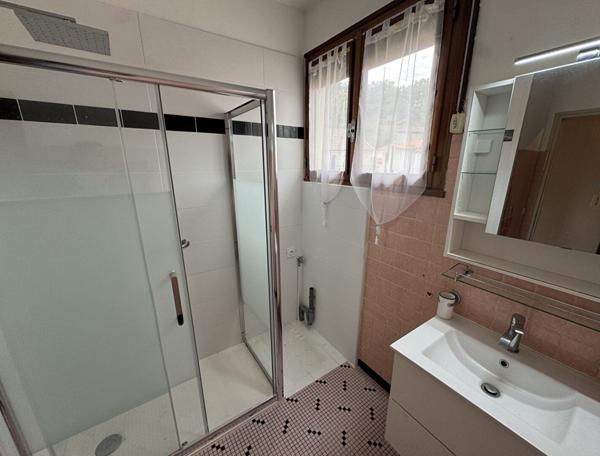 33150 CENON - Maison 7 pièces de130m2 avec jardin et garage à vendre