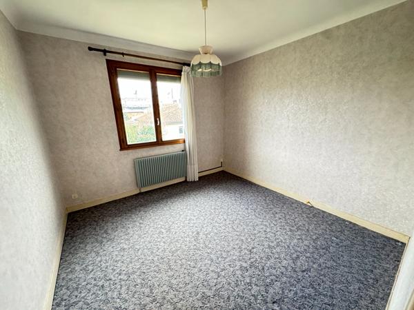 33150 CENON - Maison 7 pièces de130m2 avec jardin et garage à vendre