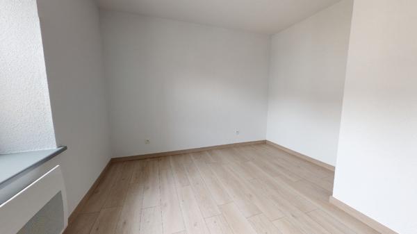 Appartement Echenoz La Meline 3 pièces milieu