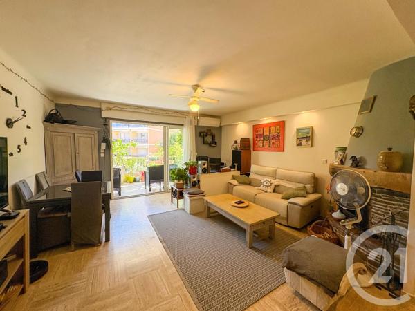Appartement T4 à vendre  4 pièces - 84,10 m2 CAVALAIRE SUR MER - 83