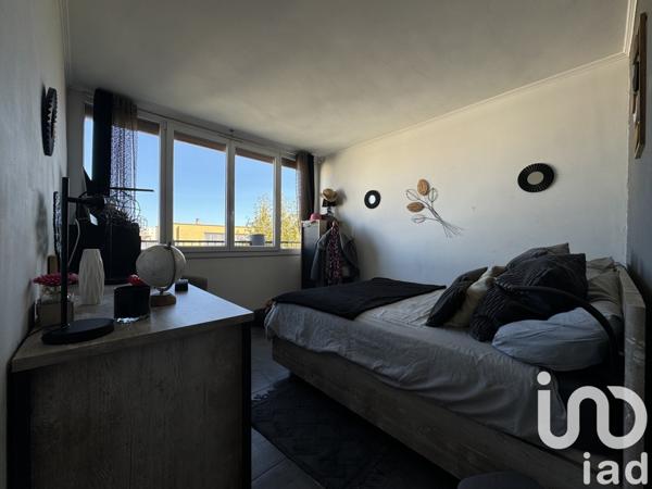 Appartement 3 pièces de 56 m² à Grasse (06130)