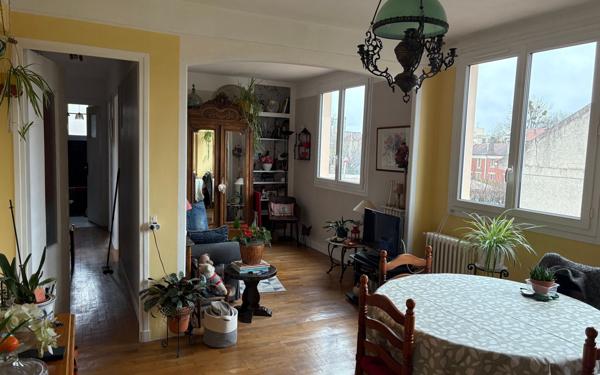 Appartement à vendre    3 pièces • 65,13 m2 Noisy-le-Sec