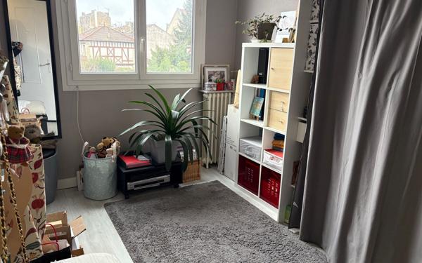 Appartement à vendre    3 pièces • 65,13 m2 Noisy-le-Sec