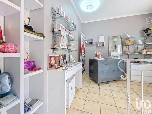 Boutique/Local commercial à vendre 55 m² Aubord