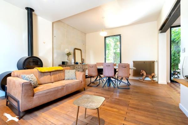 Maison à vendre 344 784 € Longué-Jumelles 6 p 155 m² DPE D