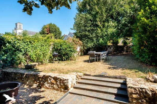 Maison à vendre 344 784 € Longué-Jumelles 6 p 155 m² DPE D