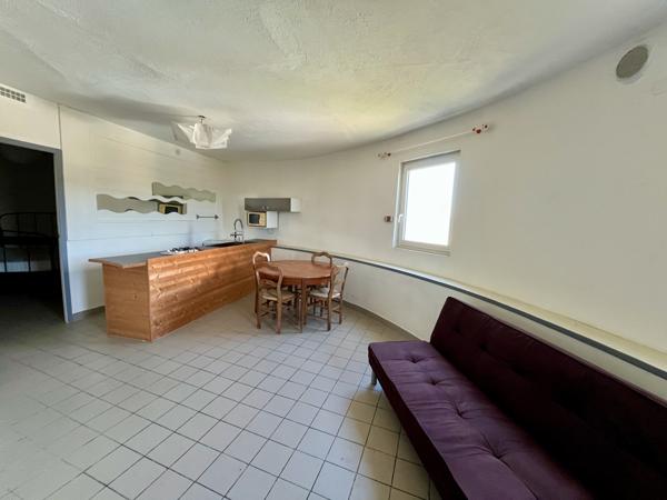 Immeuble à vendre à Le Chambon-Feugerolles (42500) - Loire