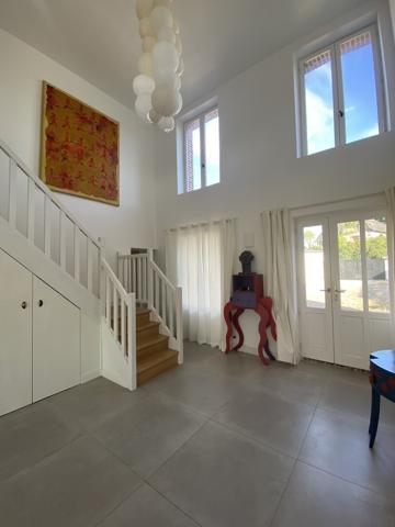 Maison renovée de 253 m2 env dans un village proche de Verneuil/Avre