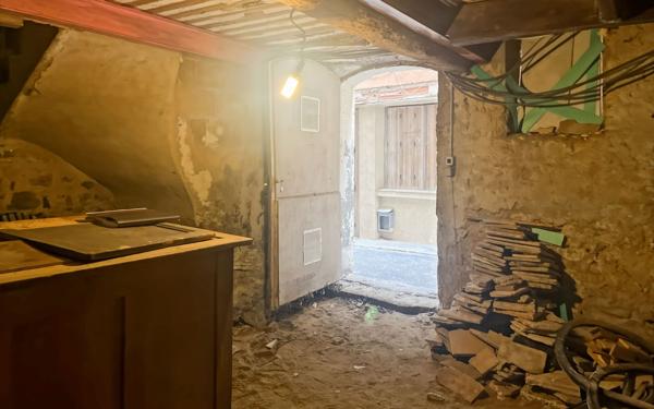 Maison à vendre    2 pièces •  Marseillan