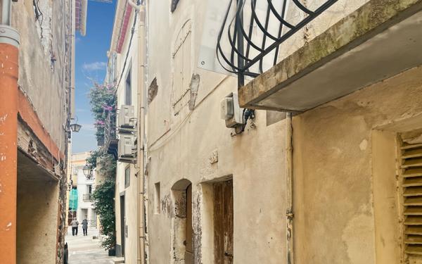 Maison à vendre    2 pièces •  Marseillan