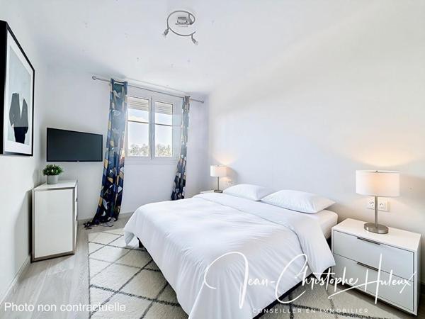 30900 NIMES Bel appartement P3 Lumineux avec sa place de parking
