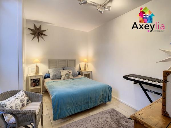 Saint-Haon-le-Châtel (42370) A VENDRE- SAINT-HAON-LE-CHÂTEL- MAISON FAMILIALE 8 CHAMBRES OU IDÉAL ACTIVITÉ CHAMBRES D'HÔTES + DÉPENDANCES D