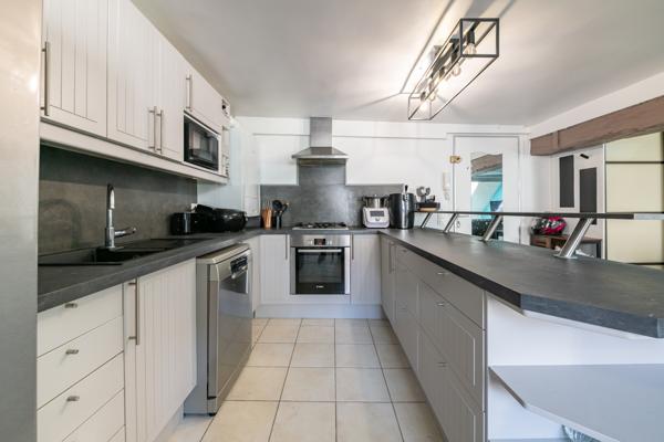 Longjumeau (91160) Duplex de charme en cœur de ville – 3 pièces, dernier étage, faibles charges