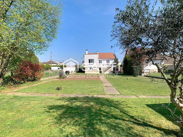 BELLE MAISON FAMILIALE - 5 CHAMBRES - 751m² de terrain