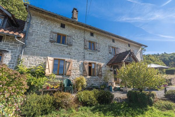 Maison 6 pièces - 197 m²