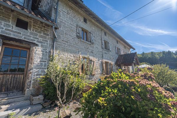 Maison 6 pièces - 197 m²