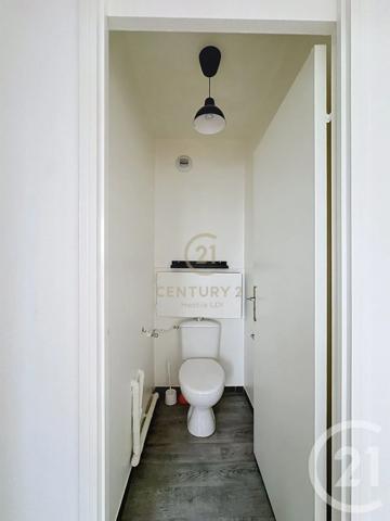 Appartement F4 à vendre  4 pièces - 81,07 m 2   LYON  - 69008