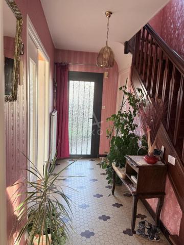 LANESTER - Elégance, calme et art de vivre en famille.