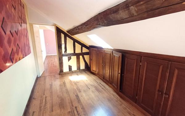 Maison à vendre    7 pièces • 153 m2 Nemours