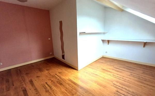 Maison à vendre    7 pièces • 153 m2 Nemours