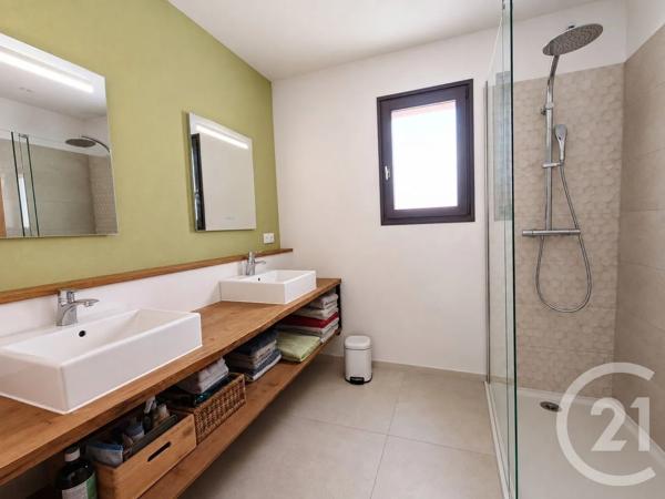 Maison à vendre  4 pièces - 113,89 m 2   FORCALQUIER  - 04