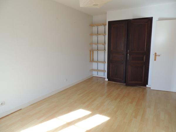 Triplex  4 pièce(s)  3 chambre(s)  97.85 m²